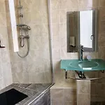 度假居 Spacious, Bright And Comfortable Bedrooms *