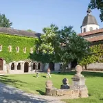 Spacious, Bright And Comfortable Bedrooms 度假居 *