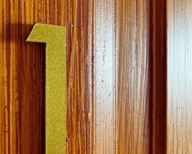 Spacious, Bright And Comfortable Bedrooms * Lannemezan