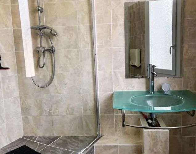 Feriehus Spacious, Bright And Comfortable Bedrooms *