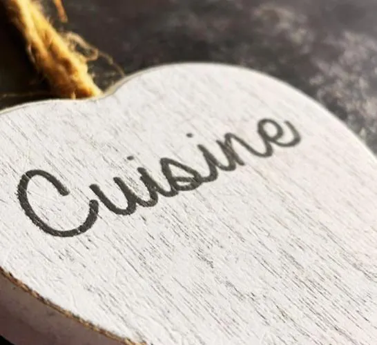 Spacious, Bright And Comfortable Bedrooms Dom wakacyjny Lannemezan